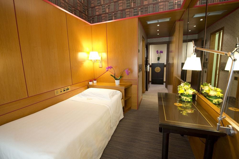 Qc Room Milano Porta Romana Ngoại thất bức ảnh