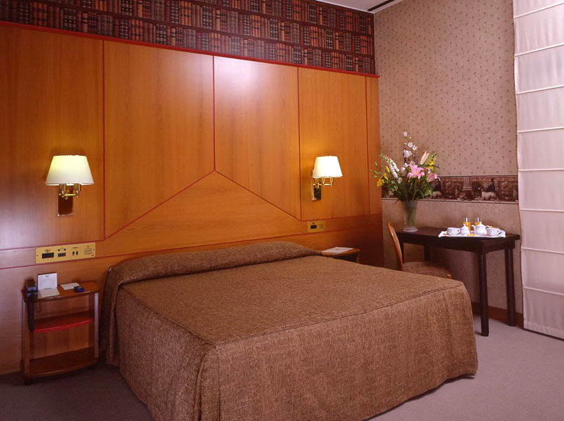 Qc Room Milano Porta Romana Ngoại thất bức ảnh